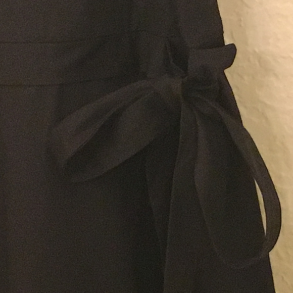 BCBG Summer Dress - Picture 4 of 7